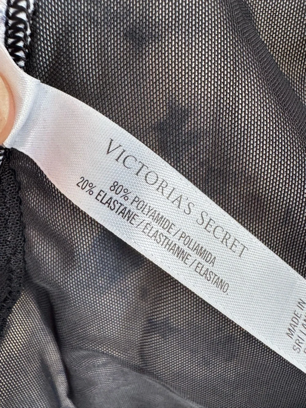 Victoria Sport Strappy Back Sports Bra with Blue Purple White Star Pattern Sz M
